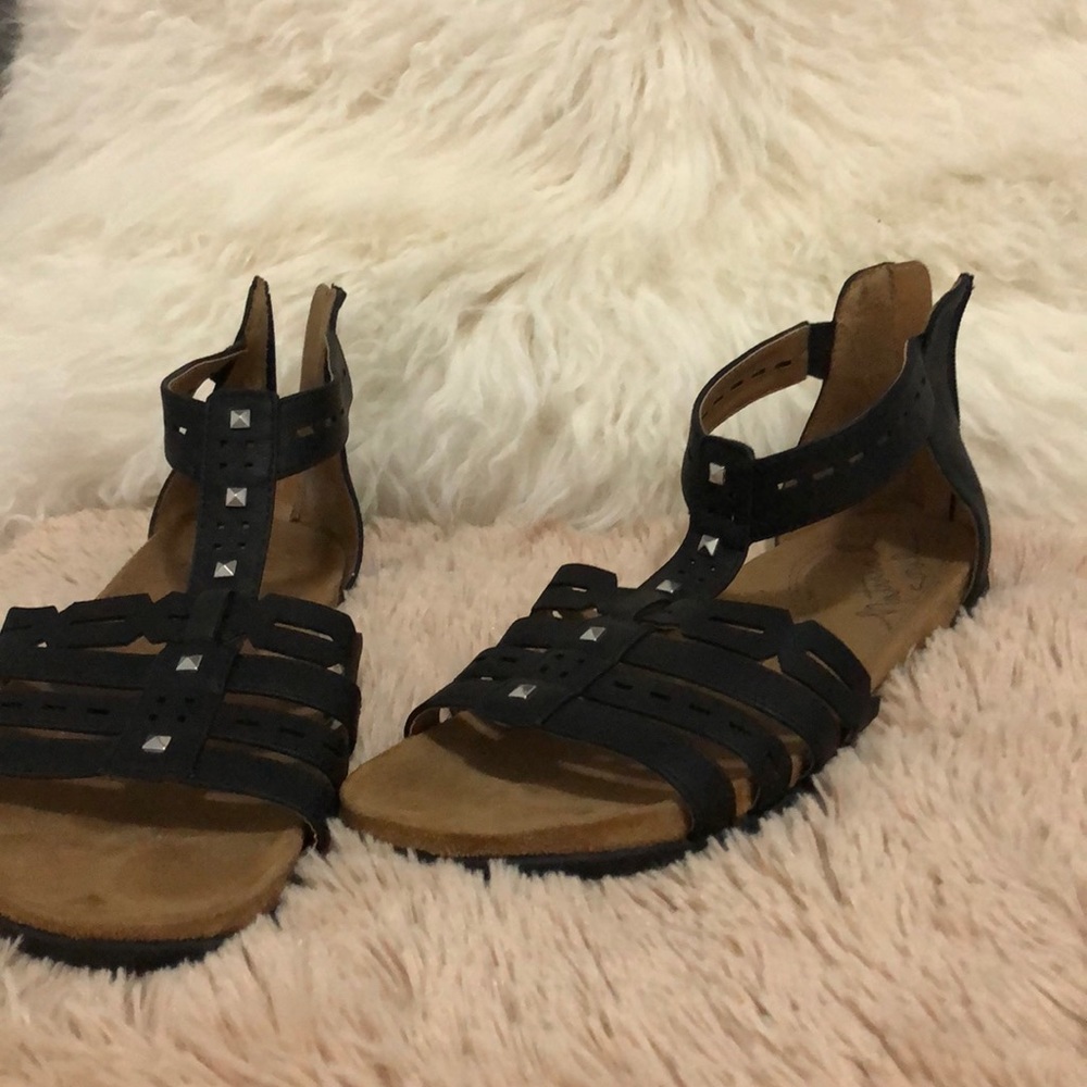 Natural souls black sandal